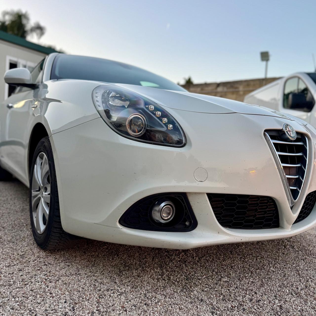 Alfa Romeo Giulietta 1.6 JTDm-2 105 CV Distinctive