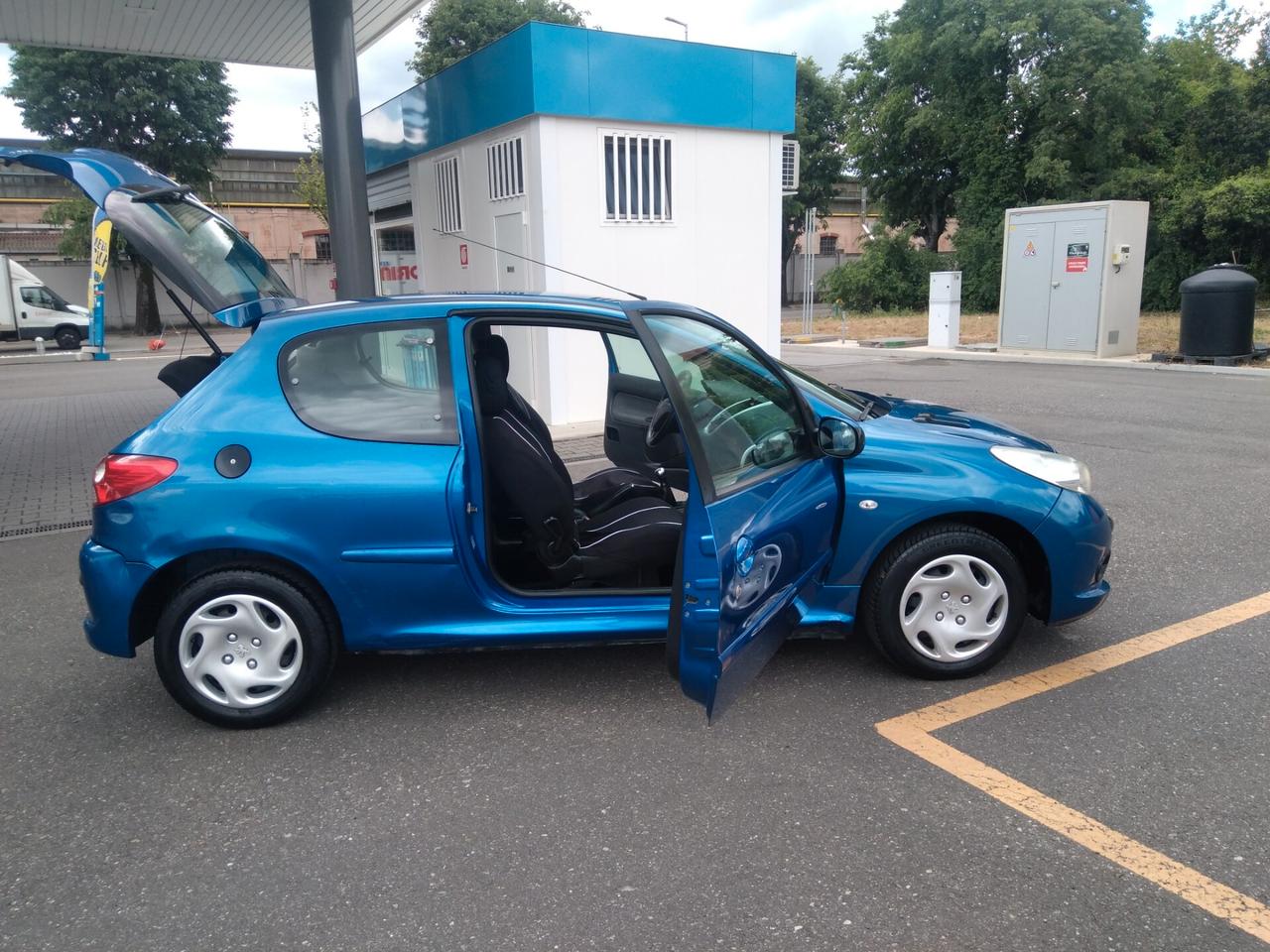 Peugeot 206 Plus 1.1 60CV 3p. Trendy x neopatentati