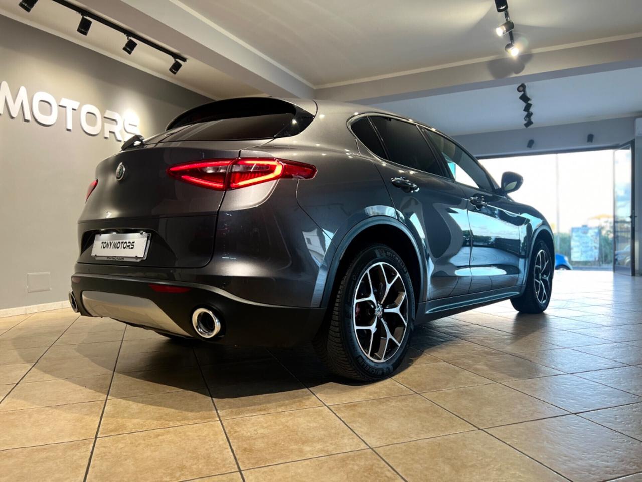 Alfa Romeo Stelvio 2.2 Turbodiesel 210 CV AT8 Q4 Executive