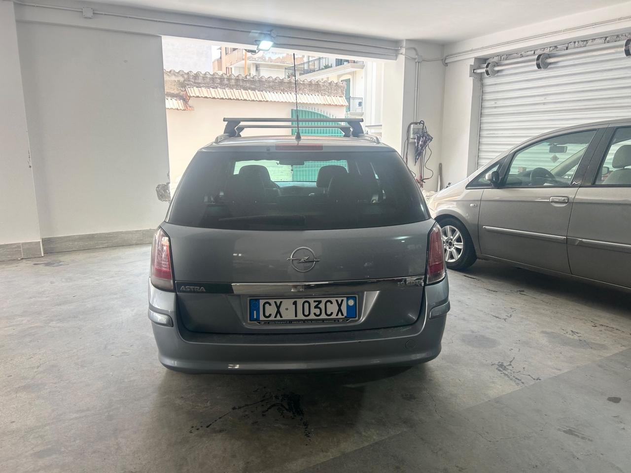 Opel Astra 1.9 CDTI 120CV Station Wagon Cosmo