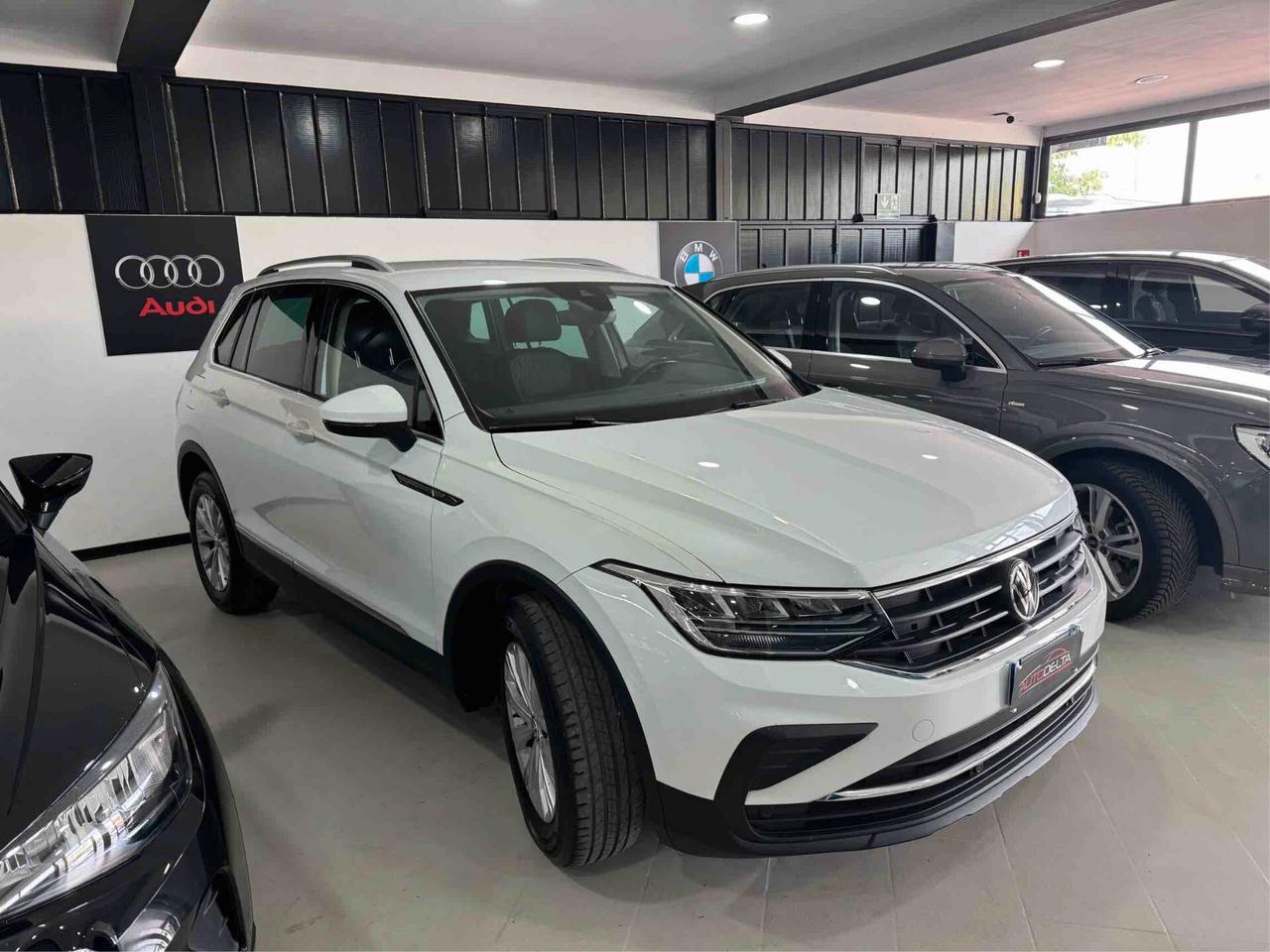Volkswagen Tiguan Anno 12/2021 2.0 TDI 150 CV SCR DSG Elegance