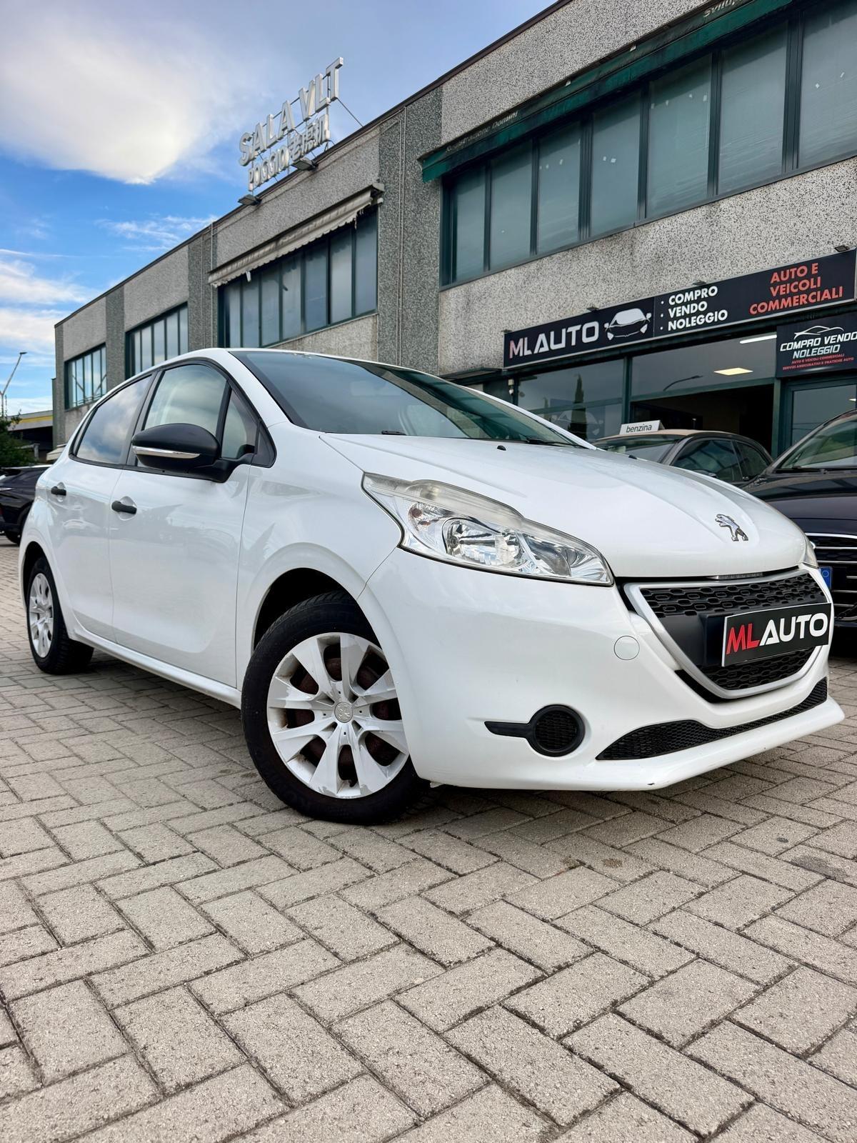 Peugeot 208 1.0 VTi 68 CV 5 porte Access - ok neopatentato