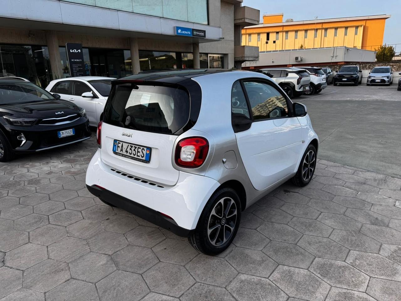 SMART FORTWO 1.0 BENZINA 70 CV 2015