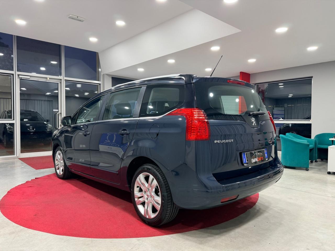 Peugeot 5008 1.6 HDi 115CV Active