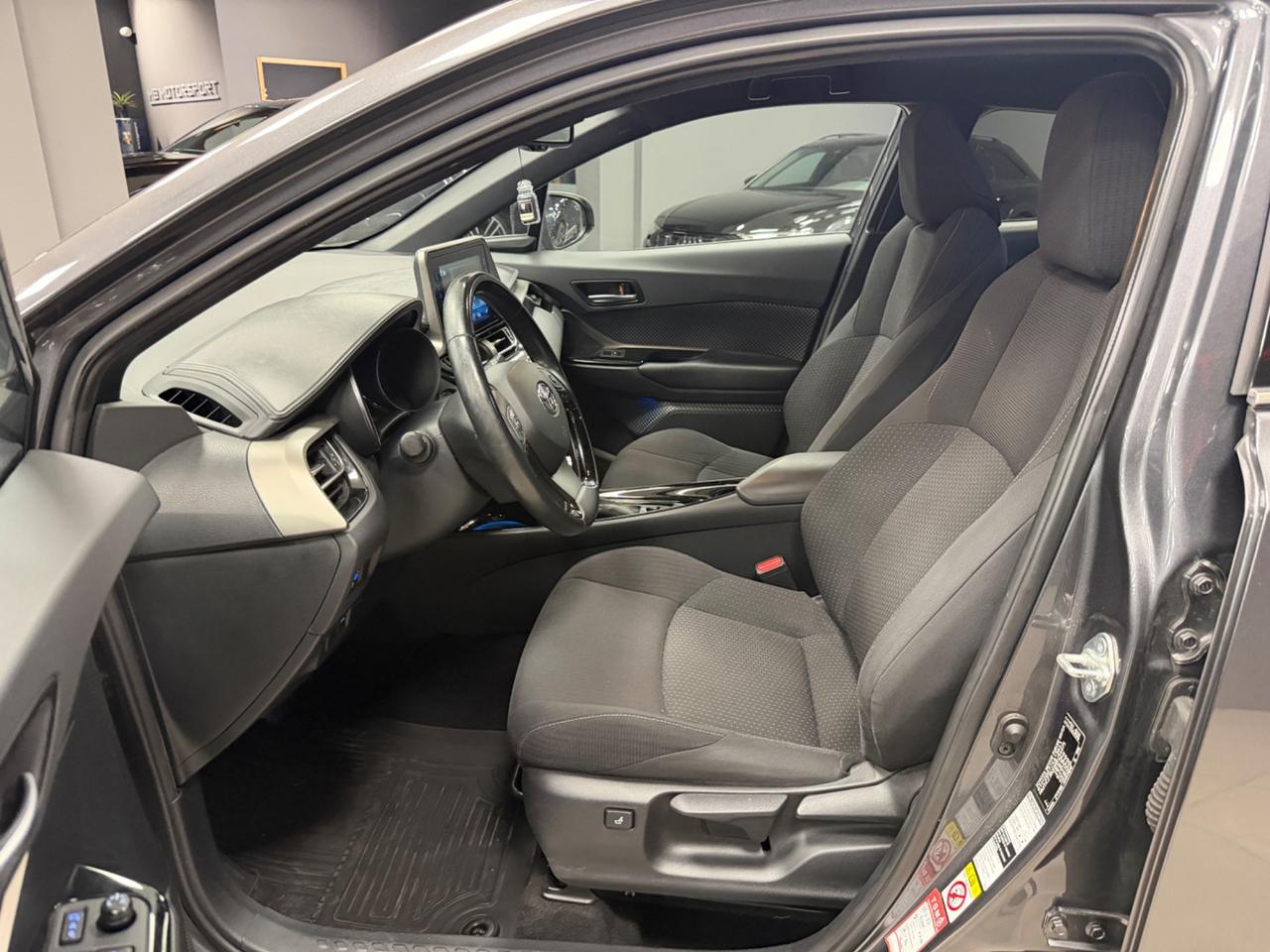 Toyota C-HR 1.8 Hybrid E-CVT Trend