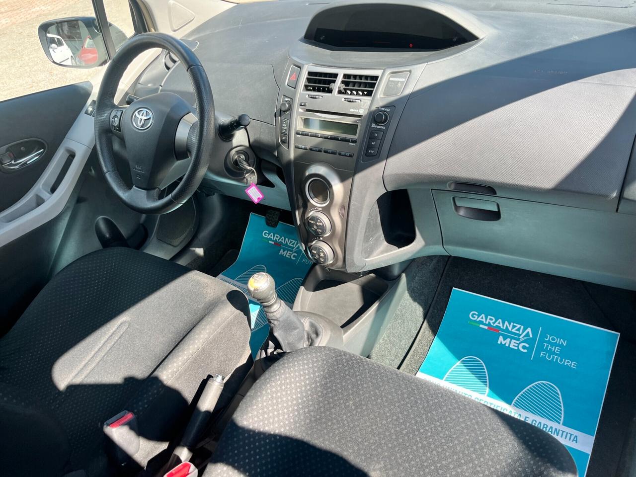 Toyota Yaris 1.3 5 porte Sol