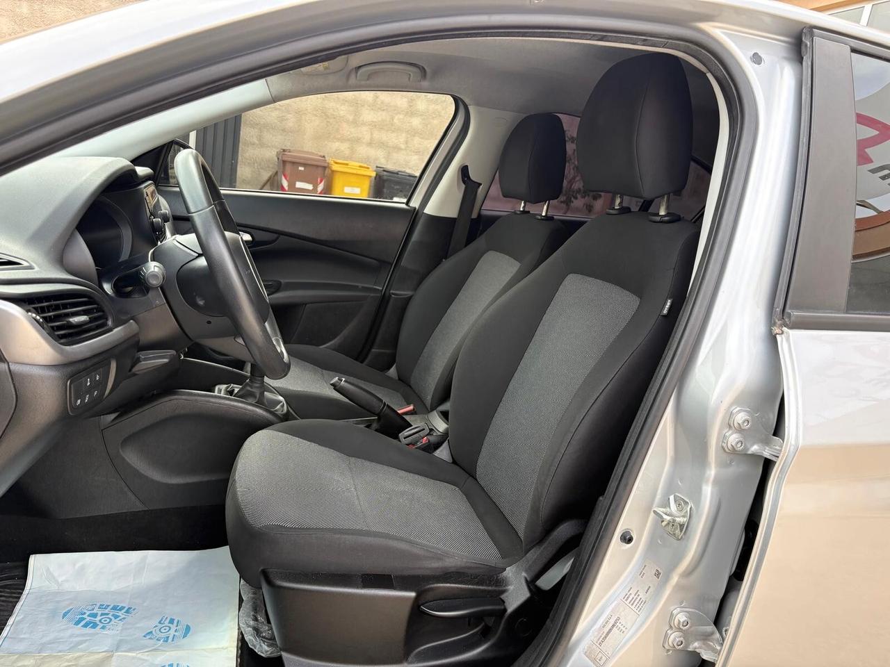 Fiat Tipo 1.3 Mjt S&S 5 porte Easy 95CV