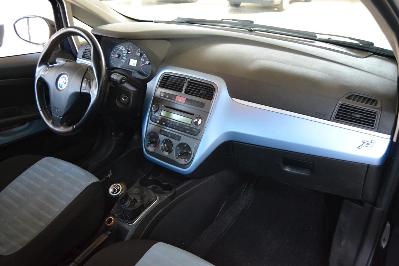 Fiat Grande Punto 1.4 3P Dynamic A.C/Radio