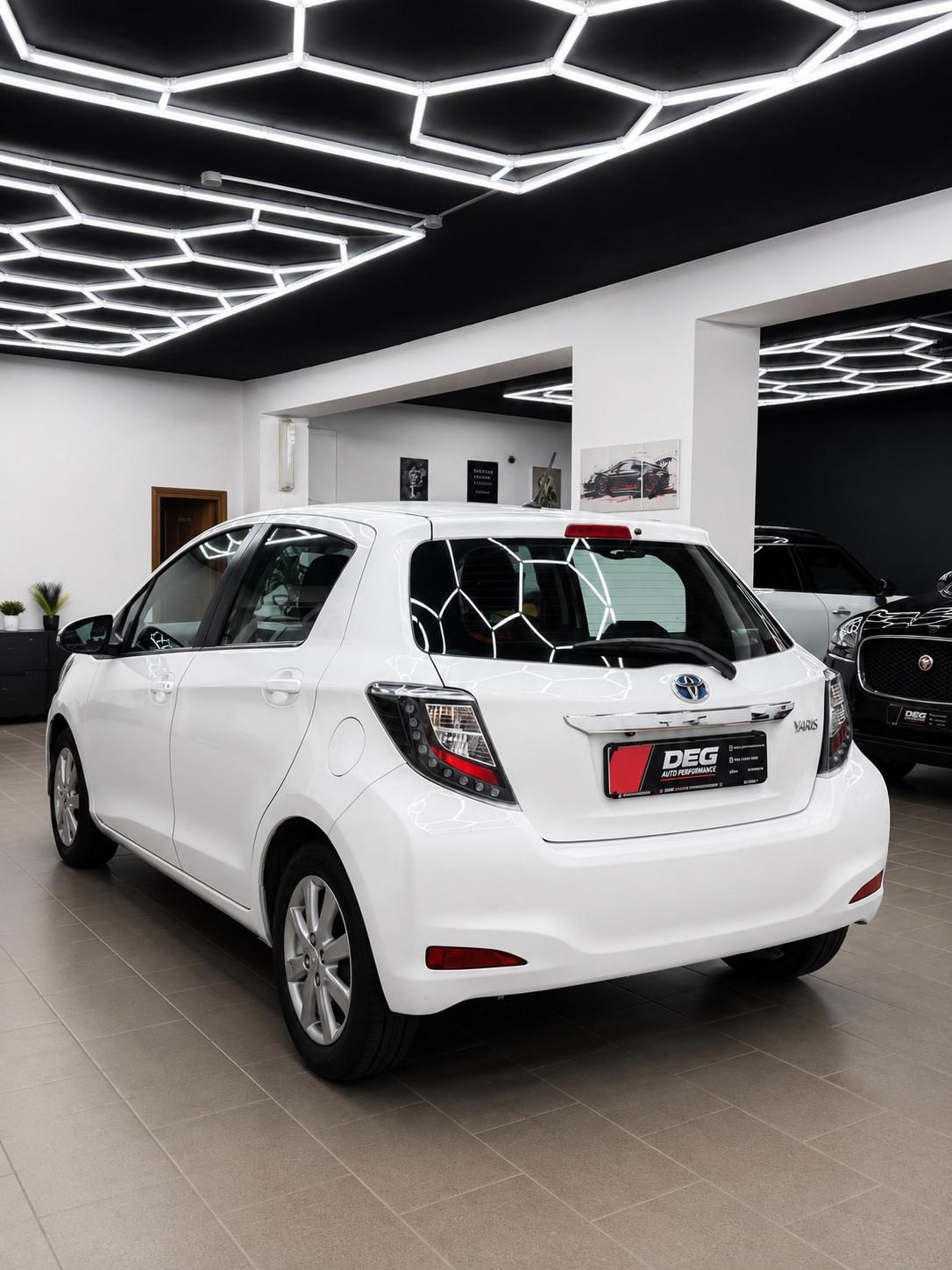 Toyota Yaris 1.5 Hybrid 5 porte Lounge