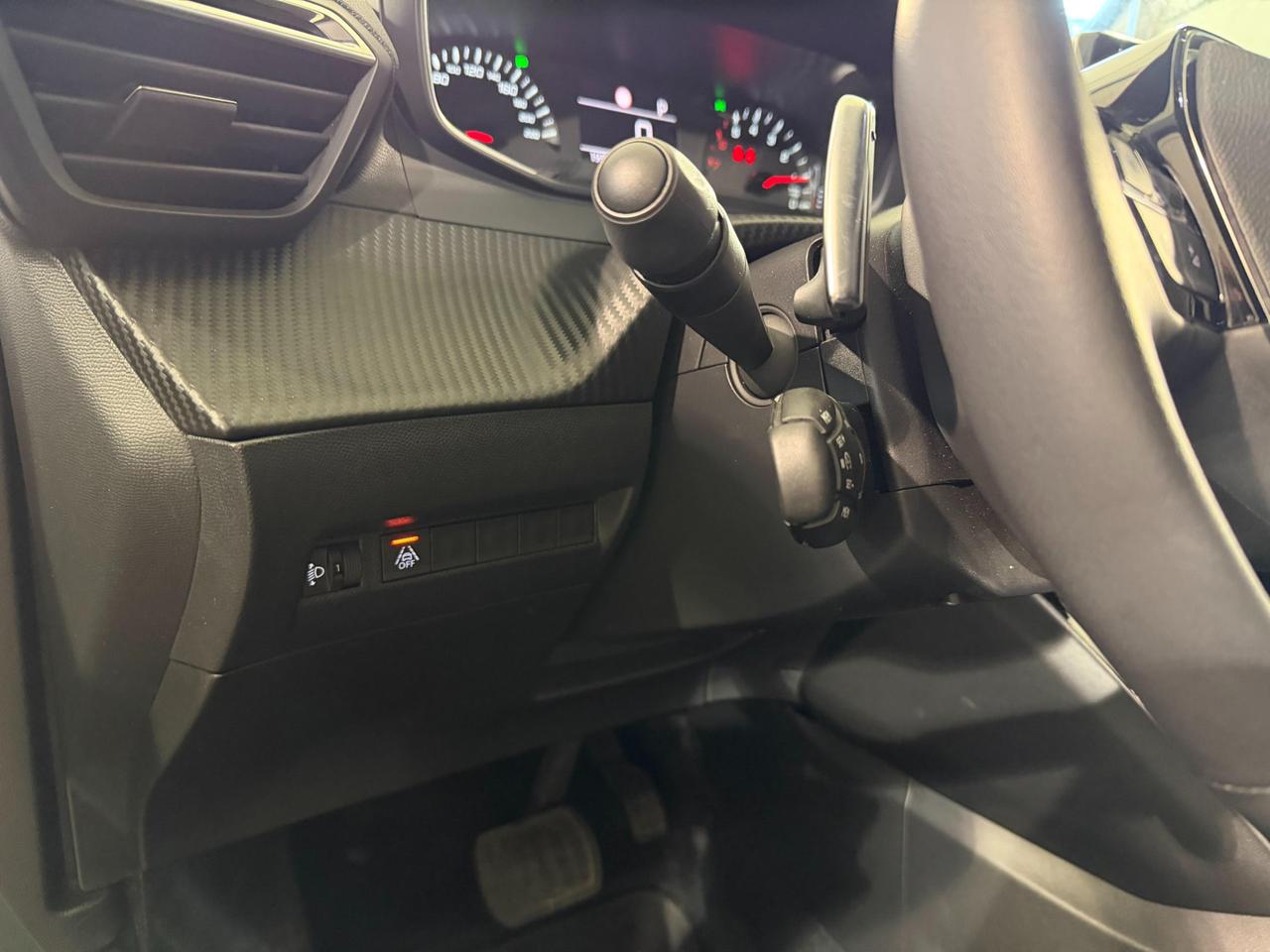 Peugeot 2008 2008 1.5 bluehdi Allure s&s 130cv eat8