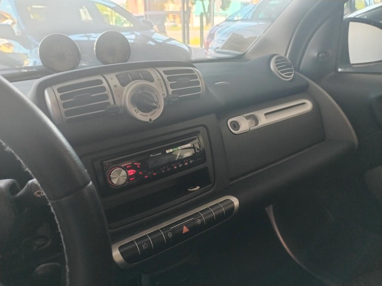 Smart ForTwo 1000 62 kW coupé pulse