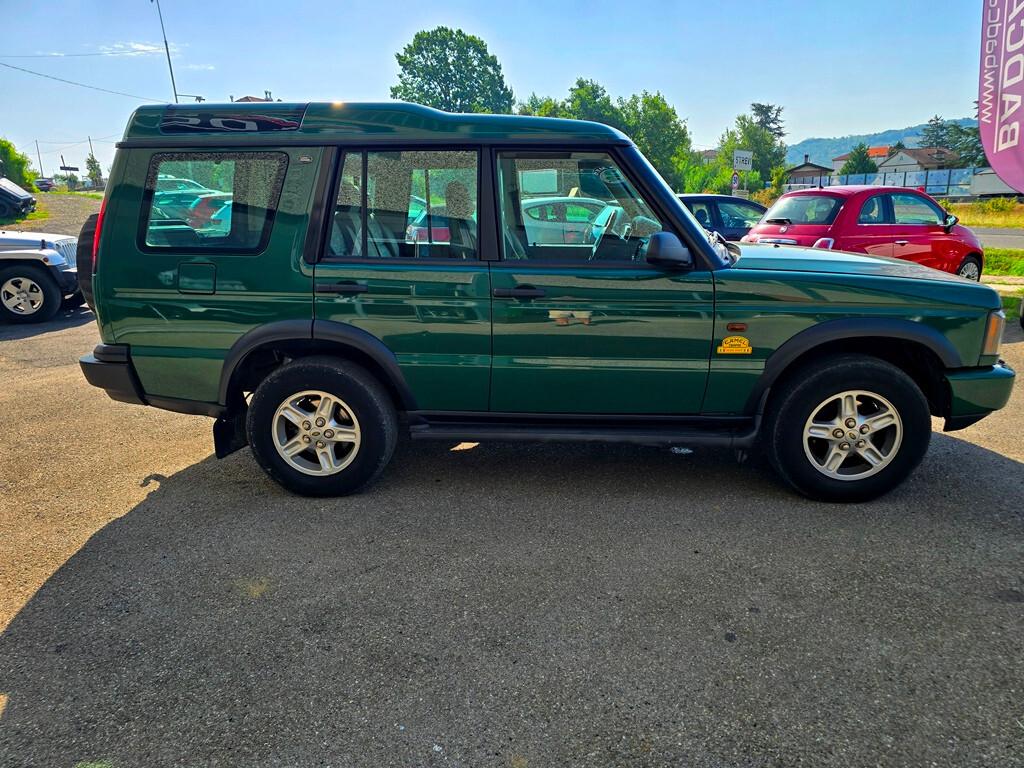 Land Rover Discovery 2.5 TD5 "S" BELIZE GREEN
