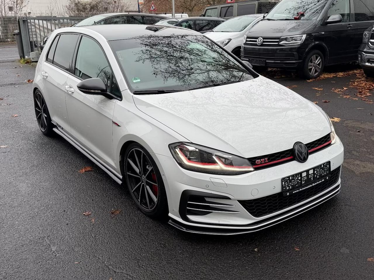 Volkswagen Golf GTI 2.0 TSI TCR DSG 5p. BlueMotion Technology 290 cv