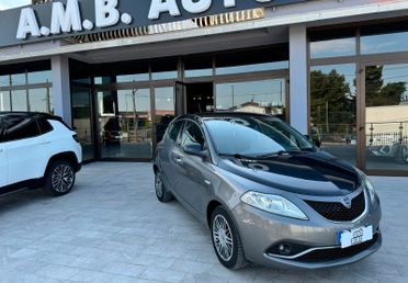 Lancia Ypsilon 1.3 MJT 95 CV 5 porte Platinum Garanzia 3 Anni