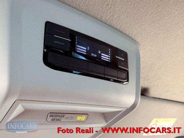 VOLKSWAGEN T6.1 Caravelle Kombi 2.0 TDI 110CV 9 posti