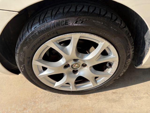 ALFA ROMEO MiTo 1.4 105 CV M.air S&S Distinctive OK NEOP EURO 5