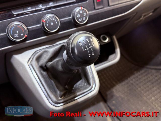 VOLKSWAGEN T6.1 Caravelle Kombi 2.0 TDI 110CV 9 posti