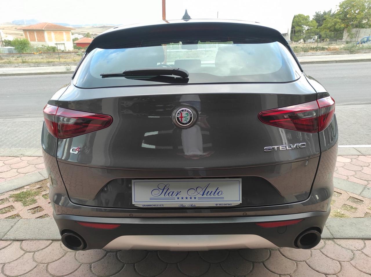 Alfa Romeo Stelvio 2.2 Turbodiesel 190 CV AT8 Q4 Business