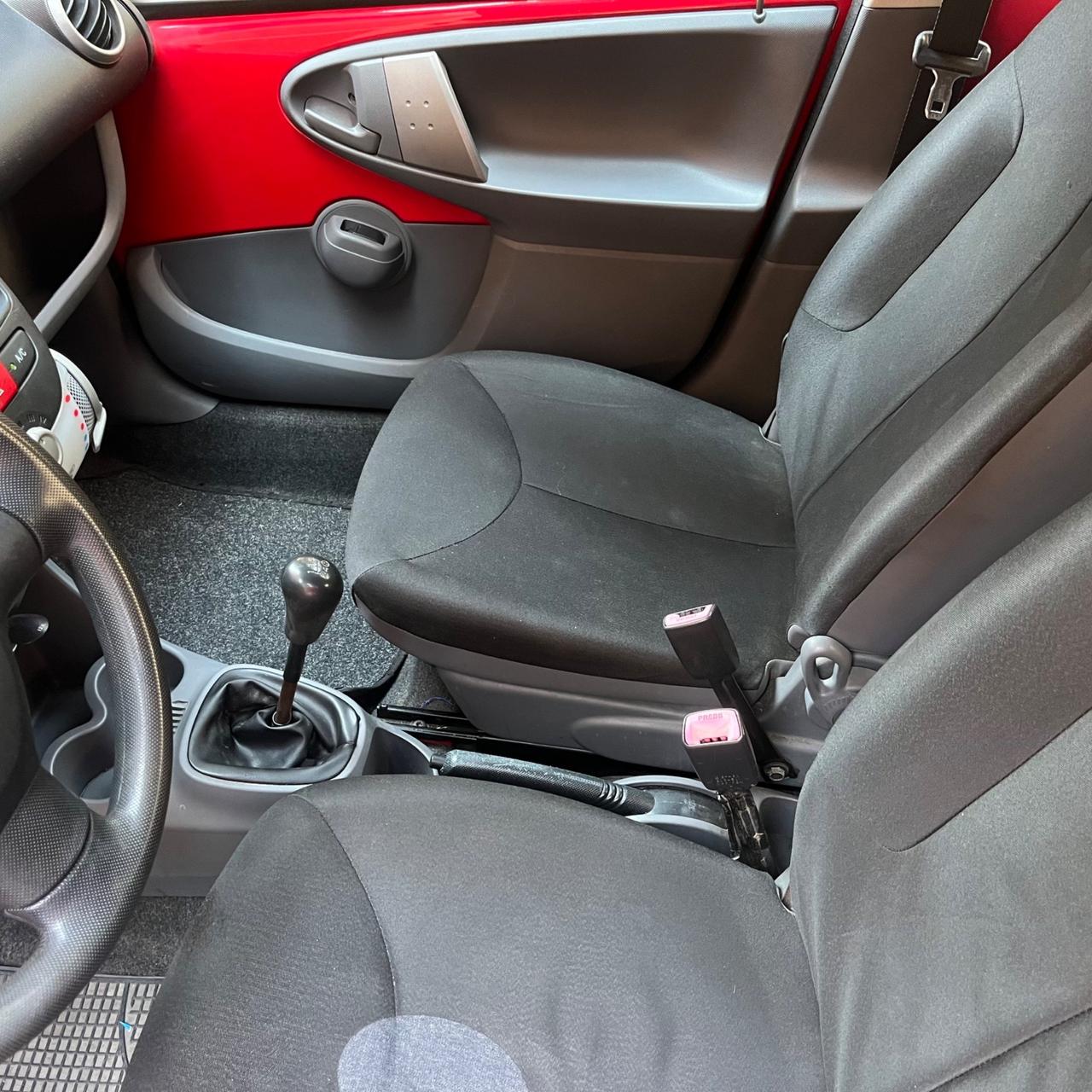 Toyota Aygo 1.0 12V VVT-i 5 porte