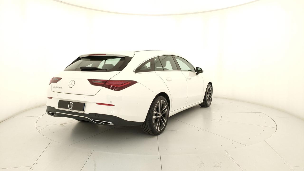 Mercedes-Benz CLA Shooting Brake 180 d Progressive Advanced auto