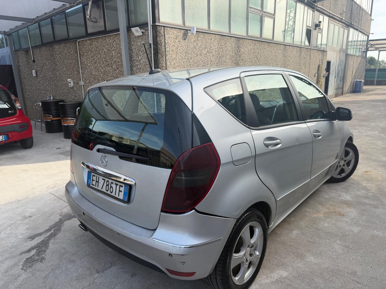MERCEDES A180 CDI AVANGARDE EURO5