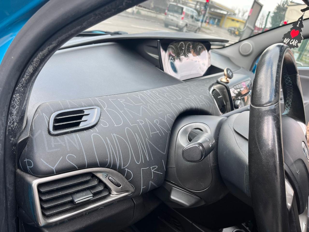 Lancia Ypsilon 0.9 TwinAir 85 CV Elefan/Blu-2013