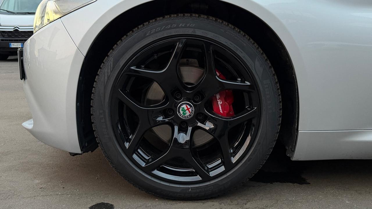 ALFA ROMEO GIULIA 2.2 TURBODIESEL EXECUTIVE AT8 190CV - FULL LED, PELLE, CAR PLAY