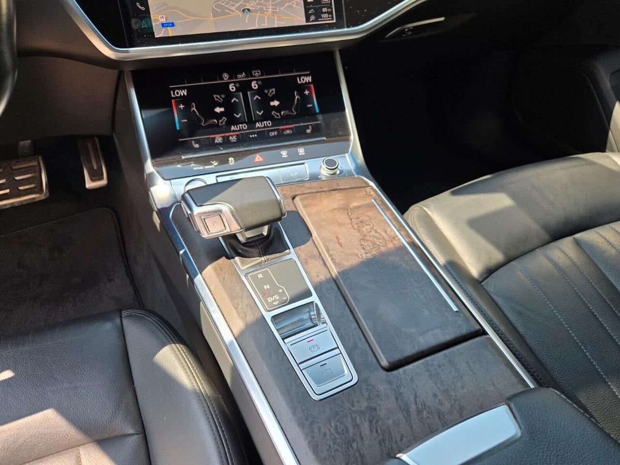 Audi A6 Avant 40 2.0 TDI S tronic Business Design