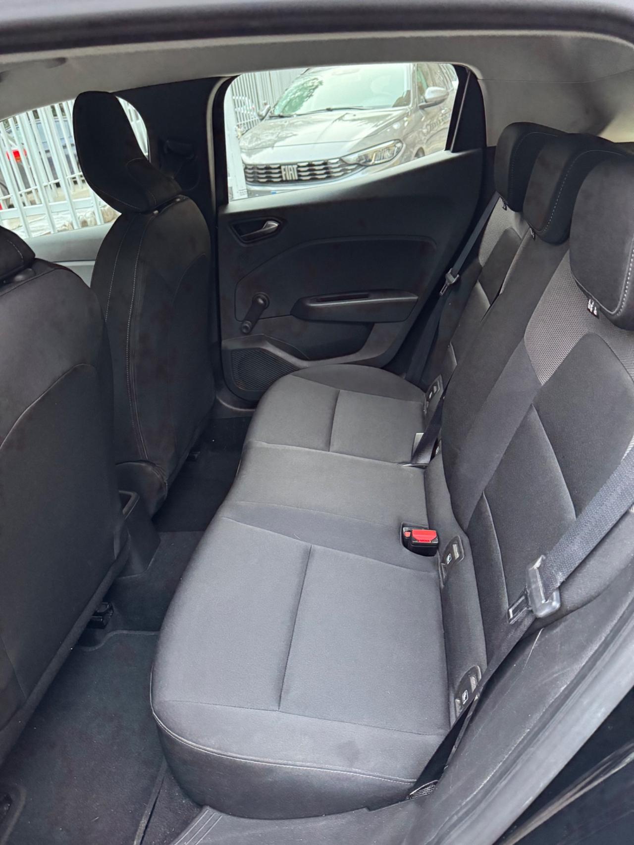 Renault Clio TCe 100 CV 5 porte Zen