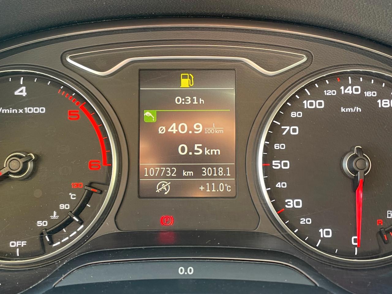 Audi A3 Sedan 1.6 TDI clean diesel Ambition