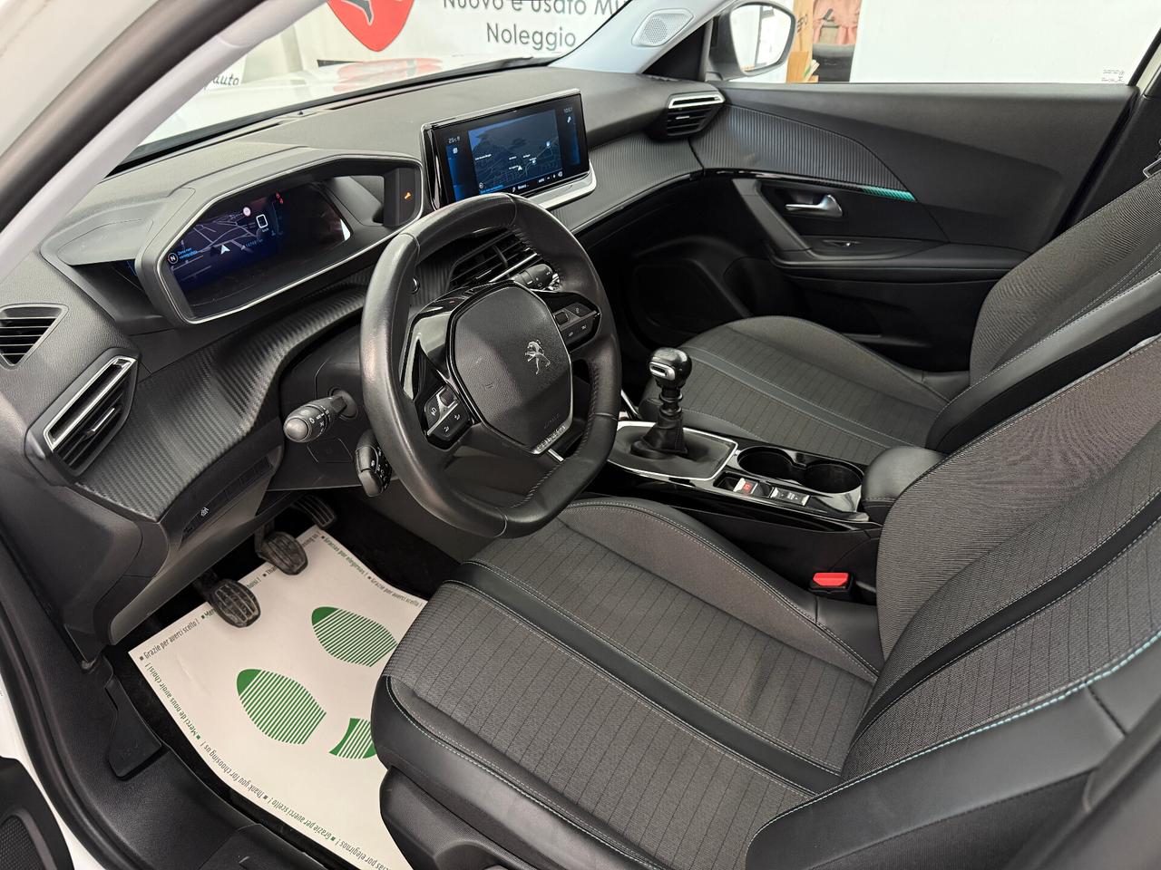 Peugeot 2008 BlueHDi 110 S&S Allure
