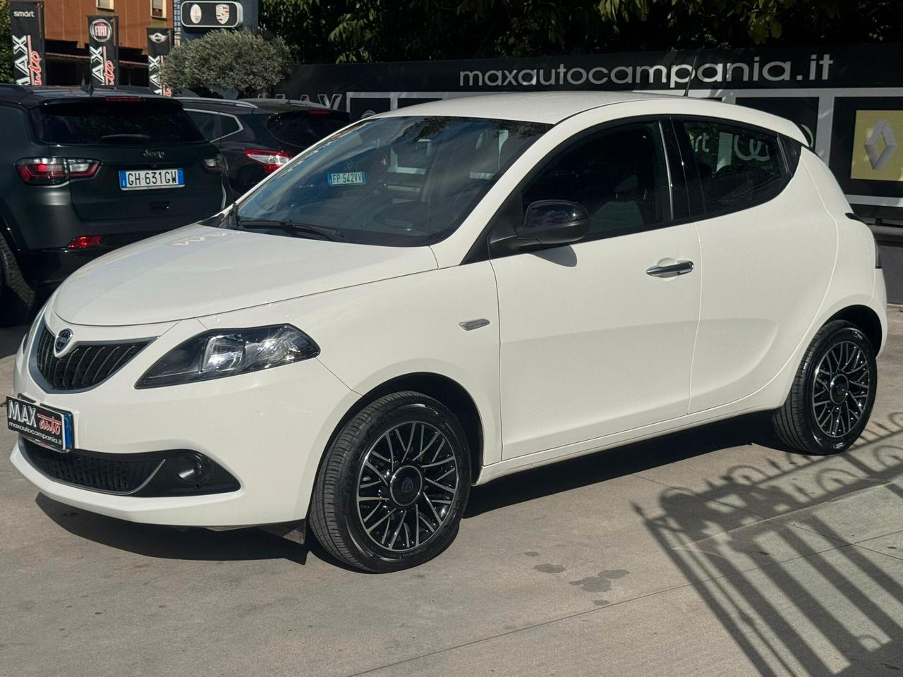 Lancia Ypsilon 1.0 FireFly 5 porte S&S Hybrid Gold