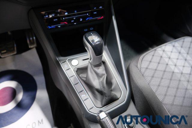 VOLKSWAGEN Taigo 1.0 TSI 110 CV DSG R-LINE FULL LED TETTO PANORAMA