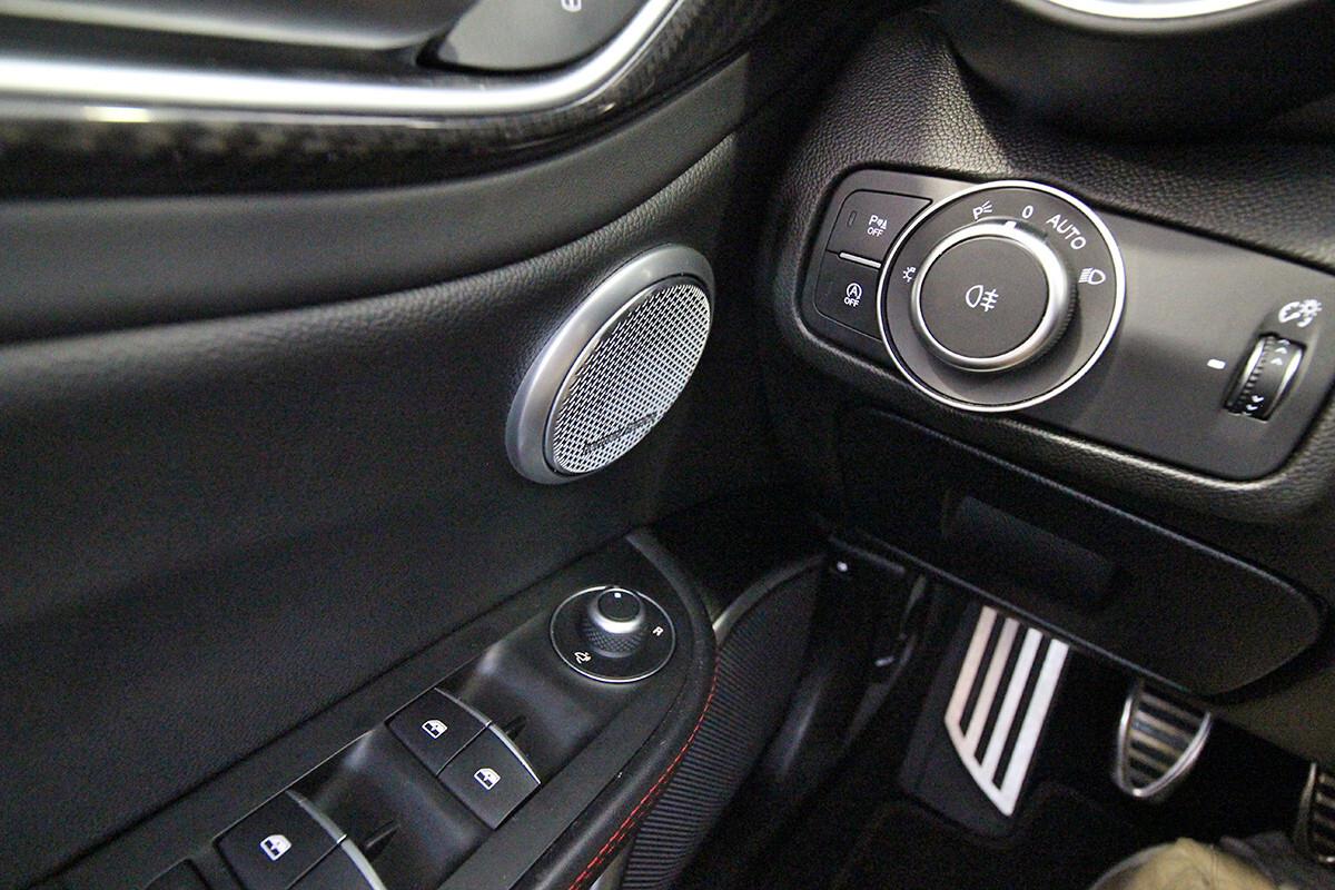 Alfa Romeo Giulia Quadrifoglio MANUALE 2.9 V6 Bi-Turbo