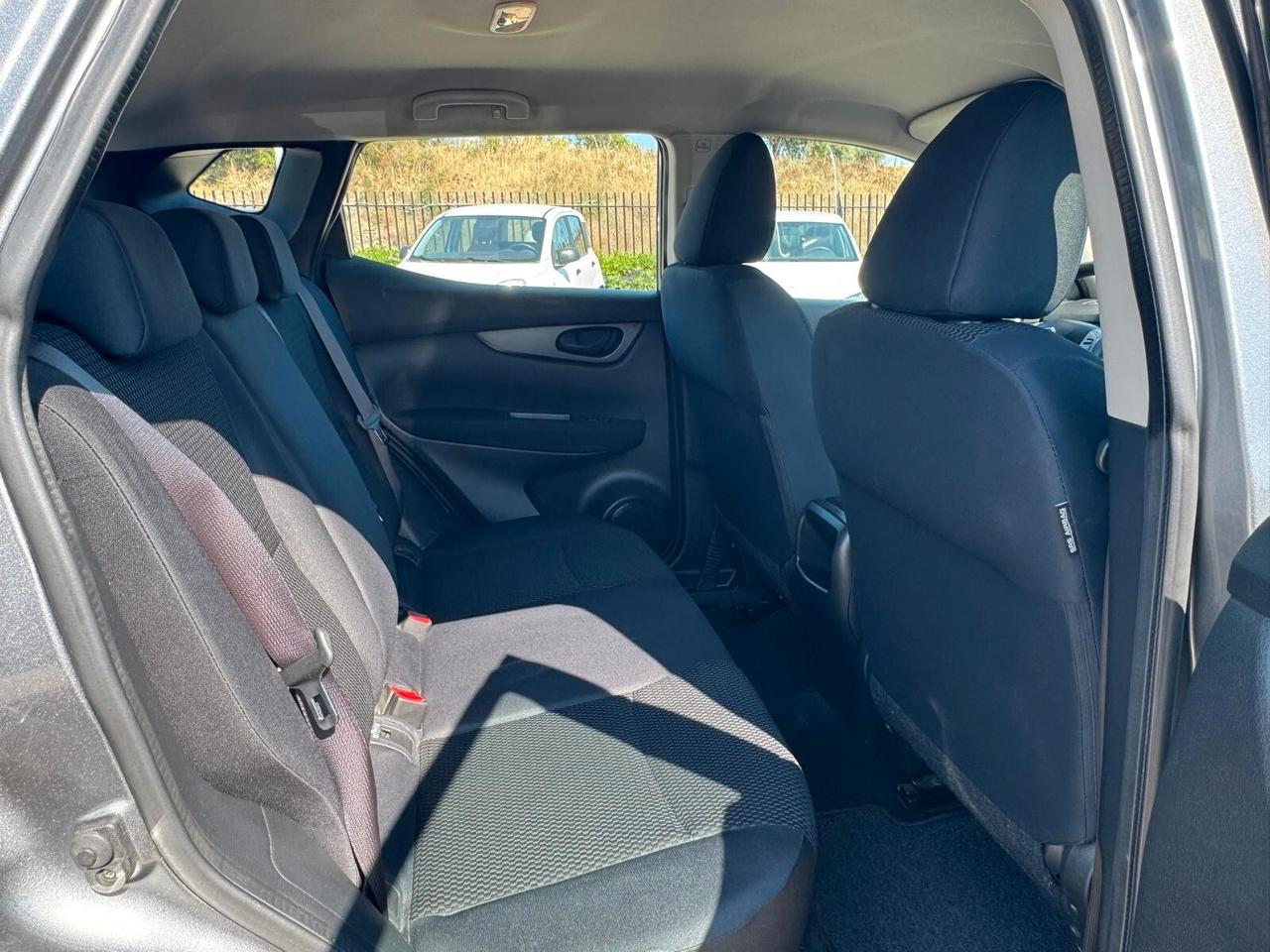 Nissan Qashqai 1.5 dCi