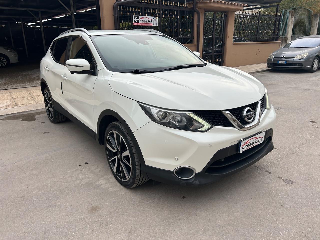 Nissan Qashqai 1.6 dCi 4WD 360