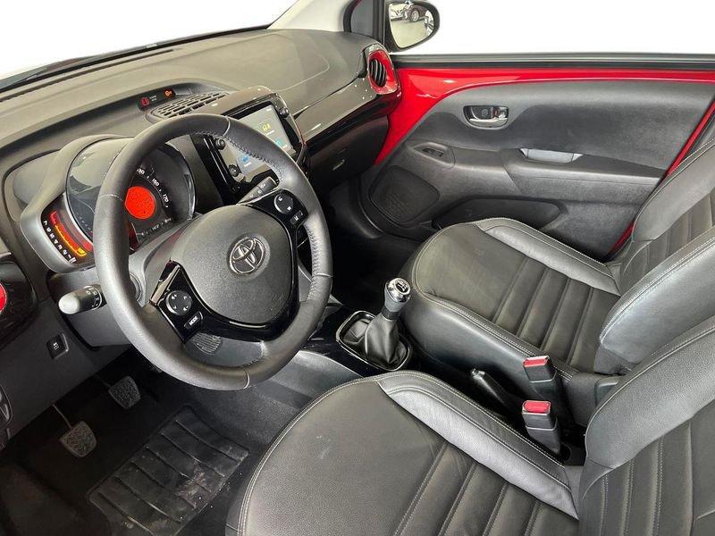 Toyota Aygo Aygo 5p 1.0 x-clusiv 72cv