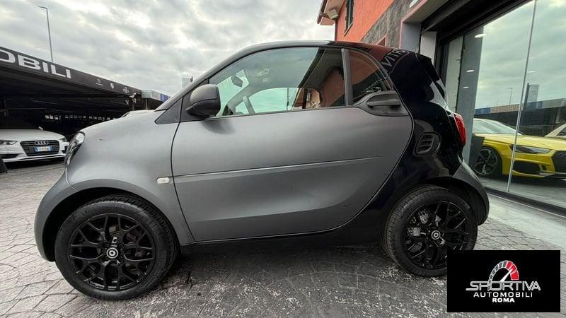 smart fortwo RATA MENSILE 172,00 EURO 70 Passion