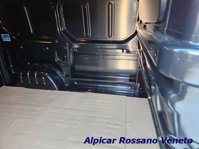 RENAULT Trafic T27 2.0 BluedCi 150CV PC-TN Furgone