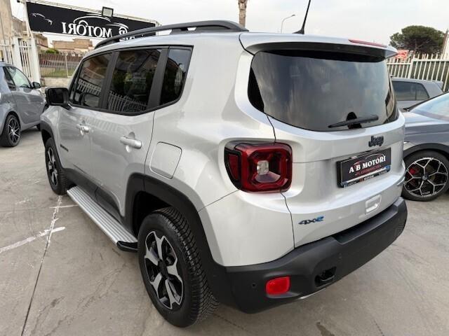 Jeep Renegade 1.3 T4 240CV PHEV 4xe AT6 First Edit