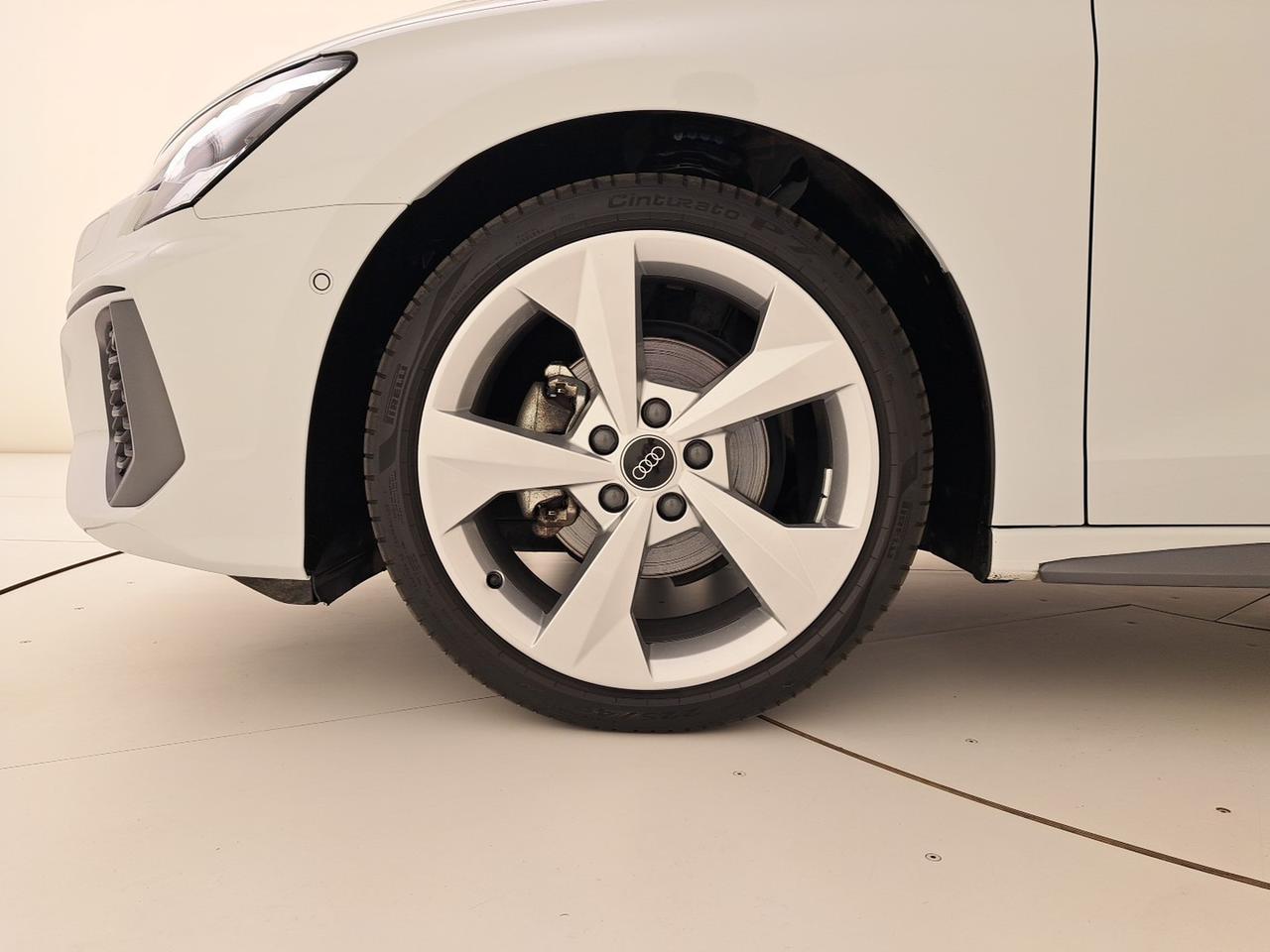 Audi A3 sportback 35 2.0 tdi s line edition s-tronic
