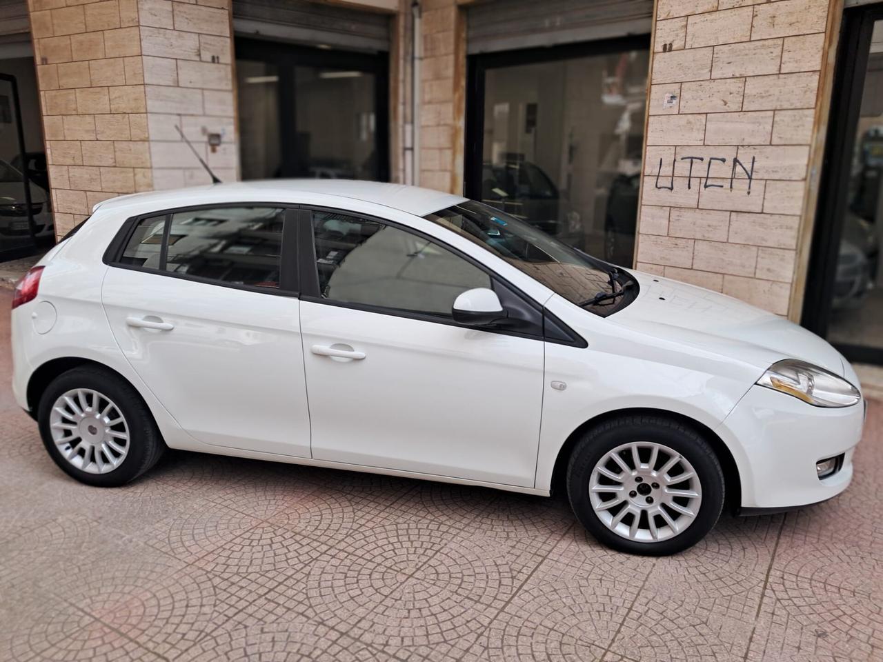 Fiat Bravo 1.4 Dynamic GPL-UNIPRO-Gpl2031-Euro3995-