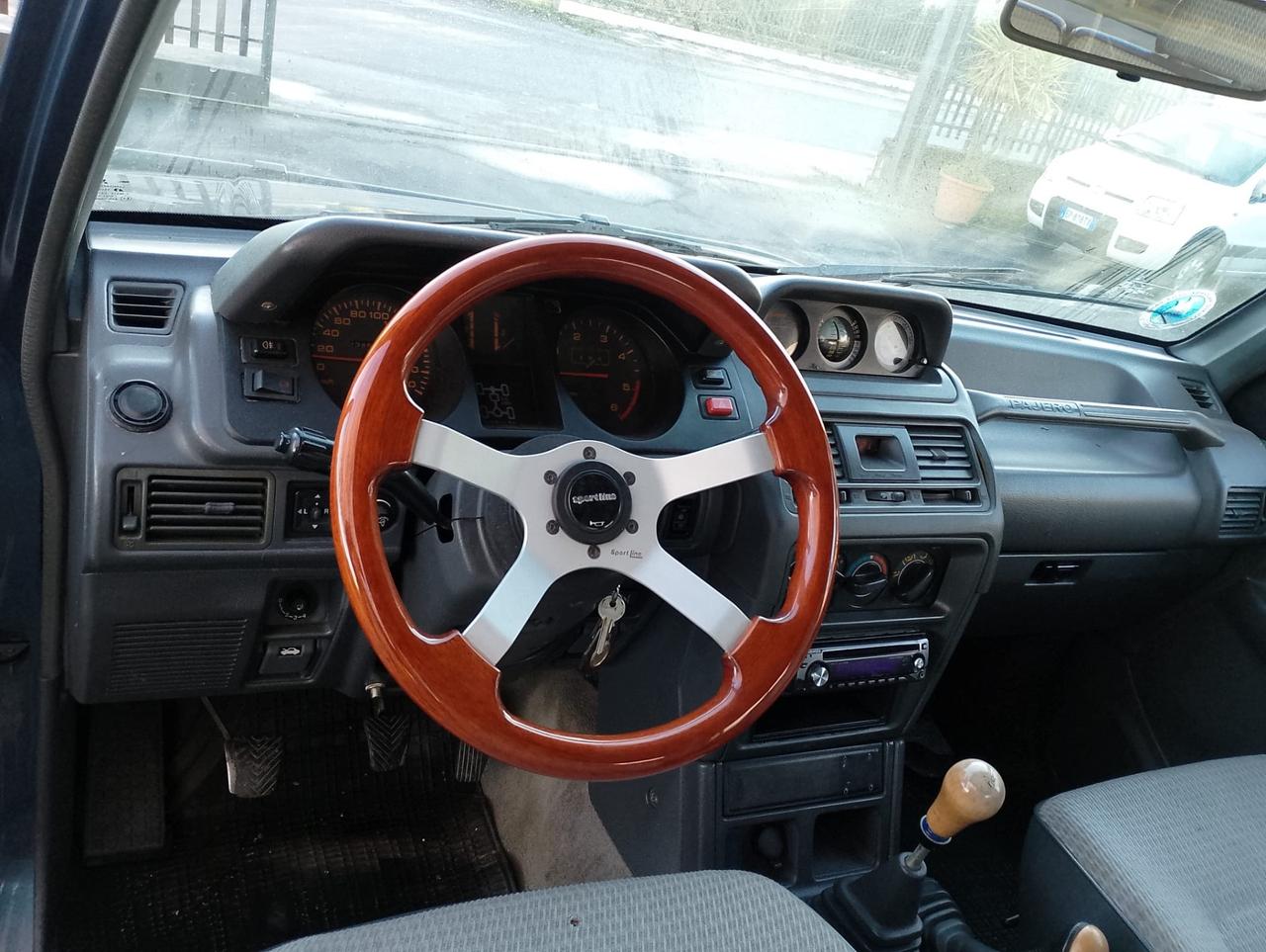 Mitsubishi Pajero 2.5 TDI Metal-top S. Select GLX