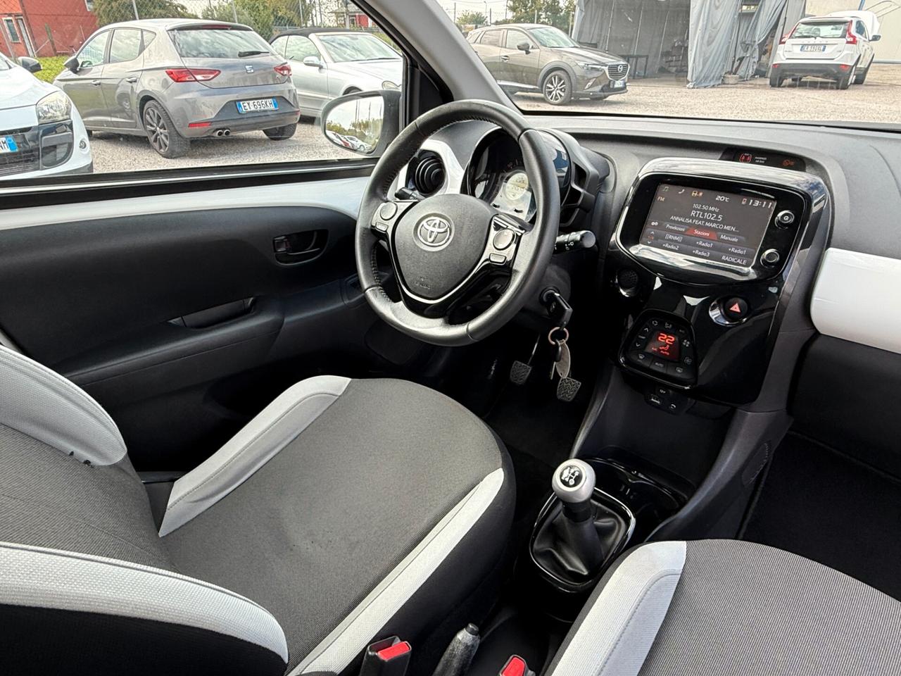 Toyota Aygo 1.0 Benzina 69 CV 5 porte x-play