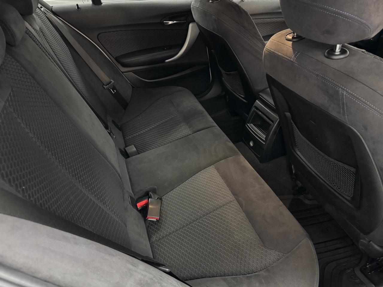 Bmw 116 116d 5p. Msport