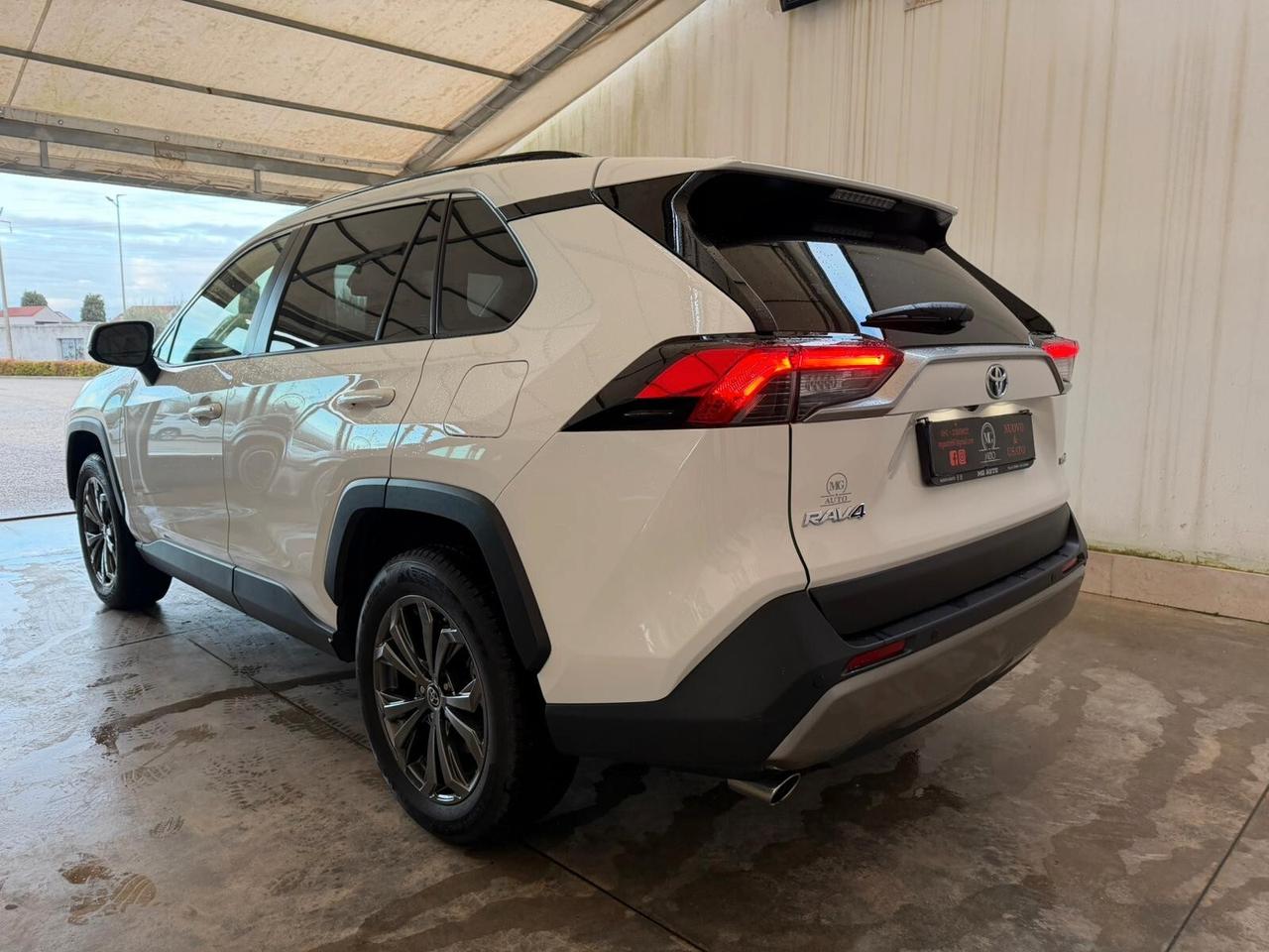 Toyota RAV 4 RAV4 2.5 HV (218CV) E-CVT 2WD Active