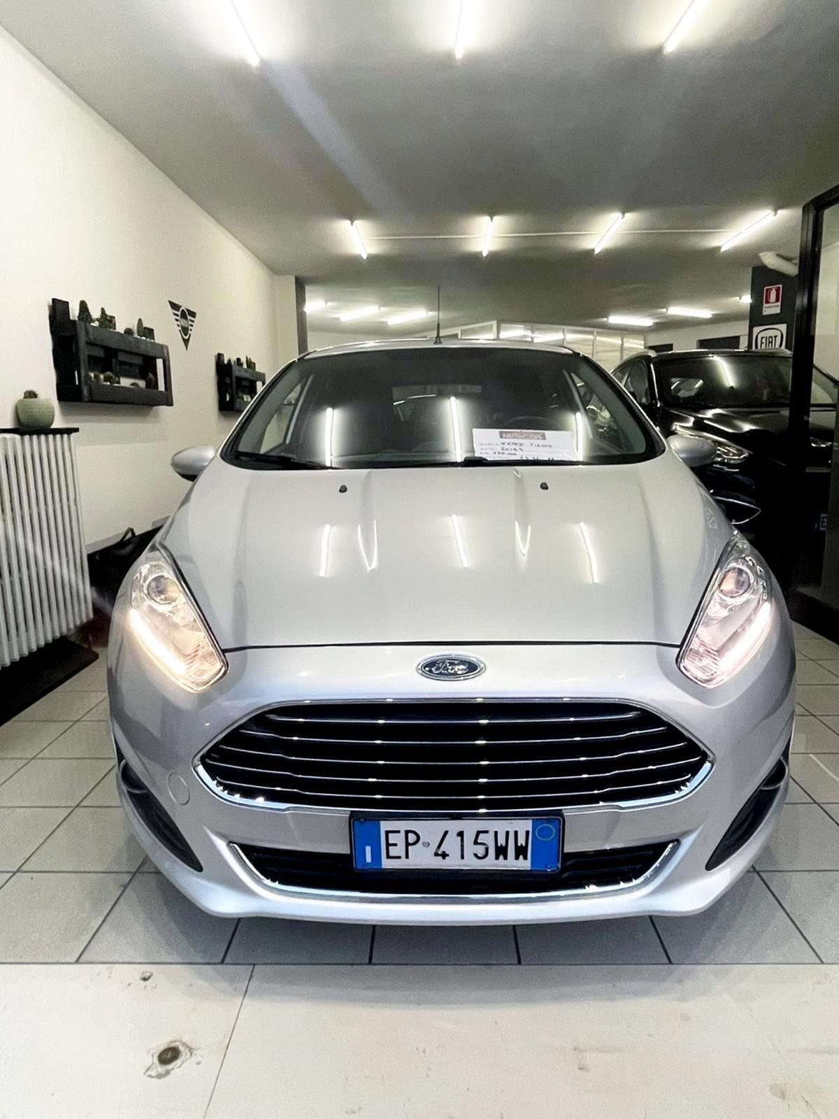 Ford Fiesta 1.5 TDCi 75CV 5 porte Titanium