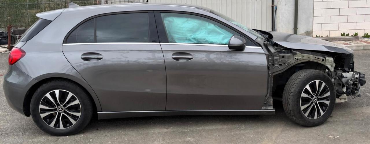 Mercedes-benz A 180 d Automatic Premium