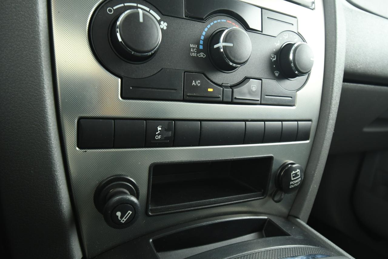 JEEP Grand Cherokee 3.0 V6 crd Laredo auto COMMERCIANTI+GANCIO TRAINO