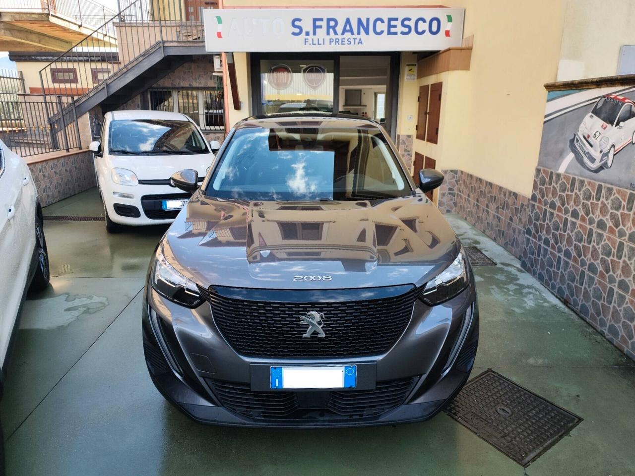 Peugeot 2008 1.5 Business 110cv - 2021